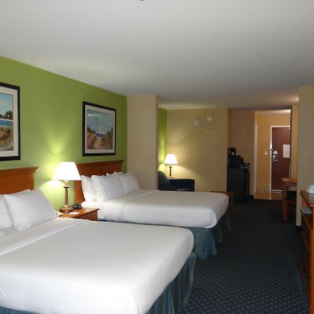 Holiday Inn Express Hotel & Suites Salisbury - Delmar By Ihg Ngoại thất bức ảnh