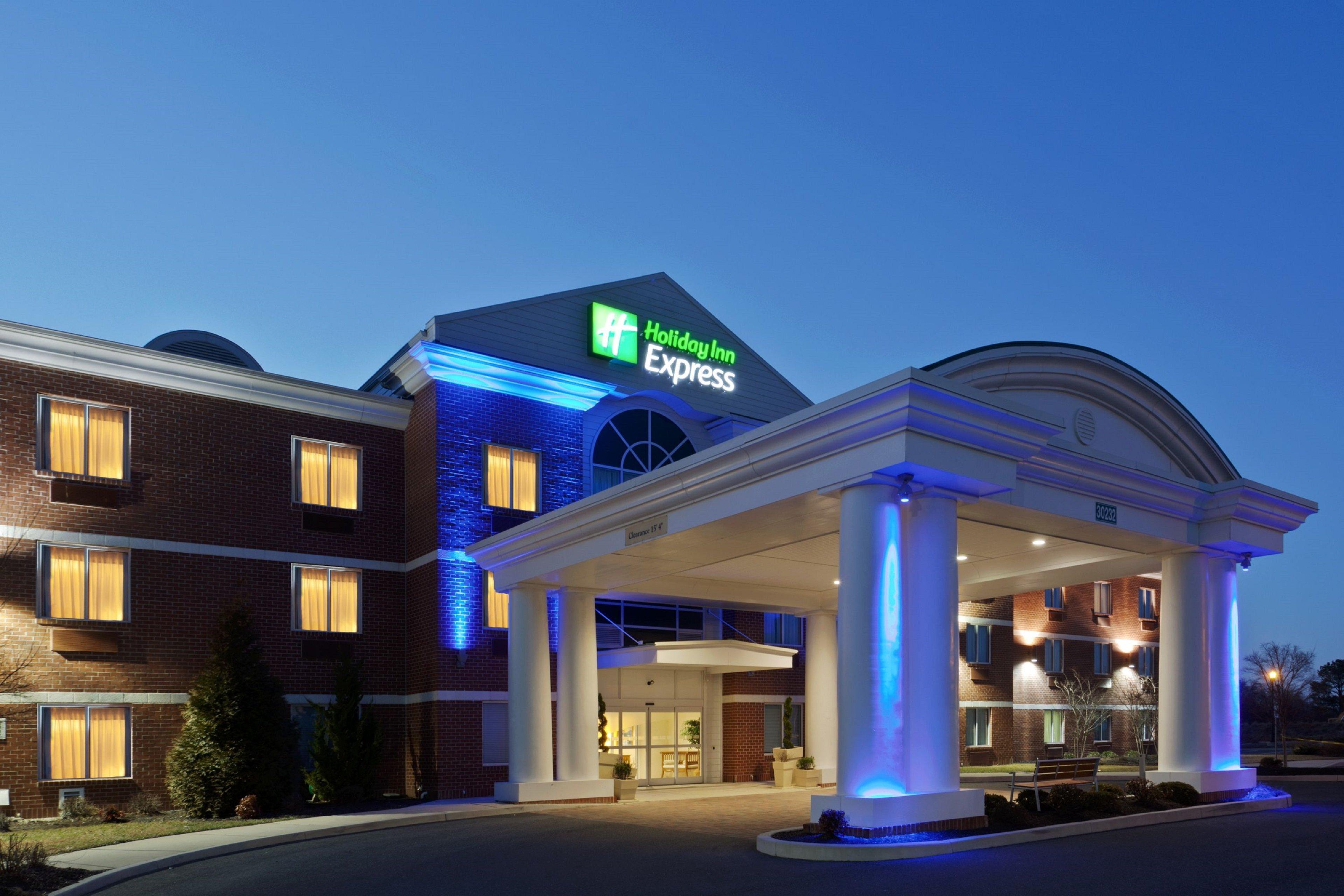 Holiday Inn Express Hotel & Suites Salisbury - Delmar By Ihg Ngoại thất bức ảnh