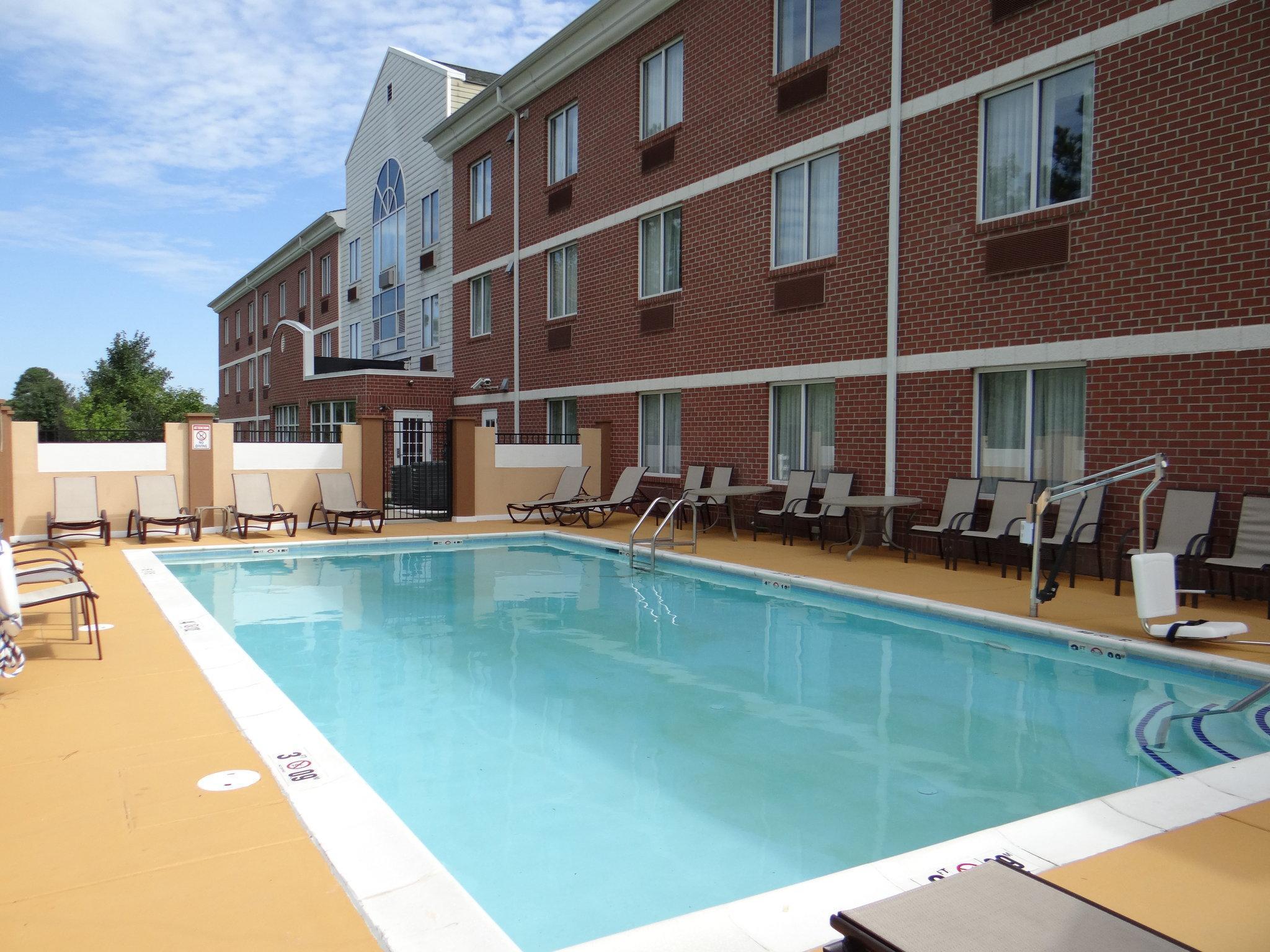 Holiday Inn Express Hotel & Suites Salisbury - Delmar By Ihg Ngoại thất bức ảnh